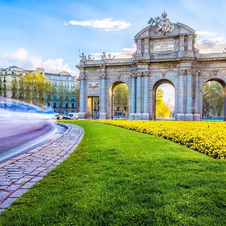 Prado Atocha Apartaments Madrid Exteriör bild