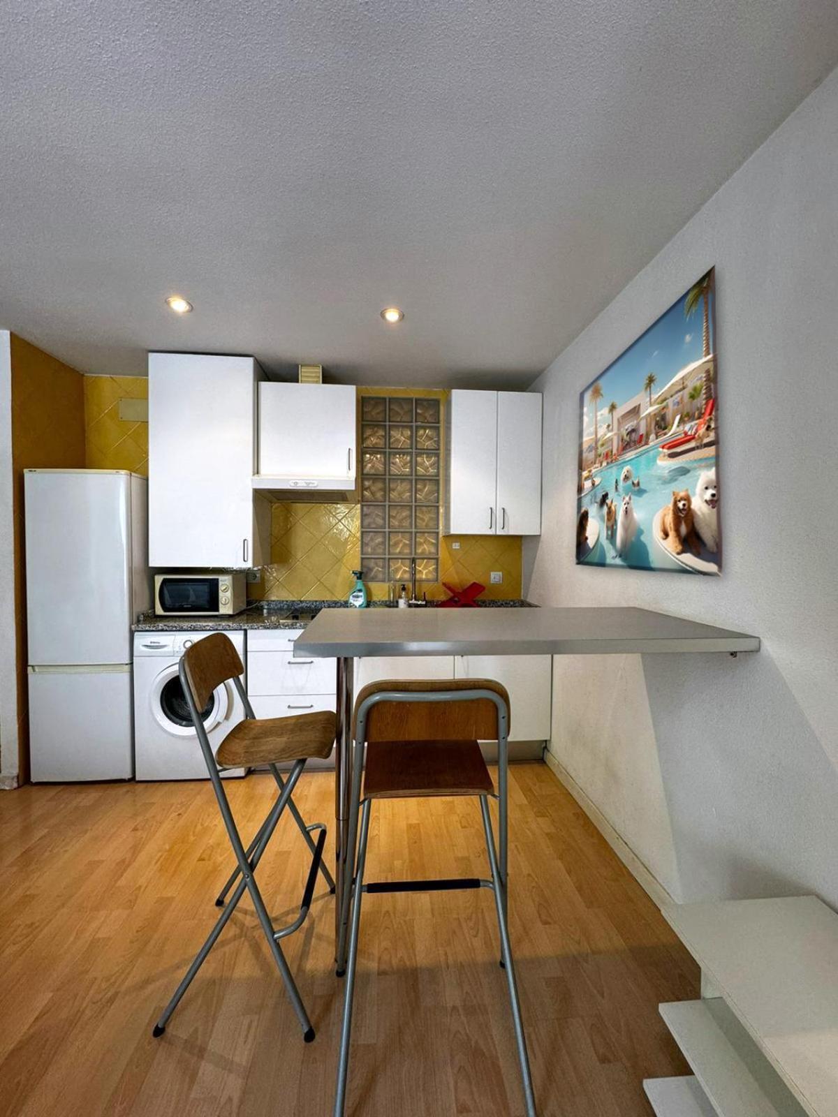 Prado Atocha Apartaments Madrid Exteriör bild