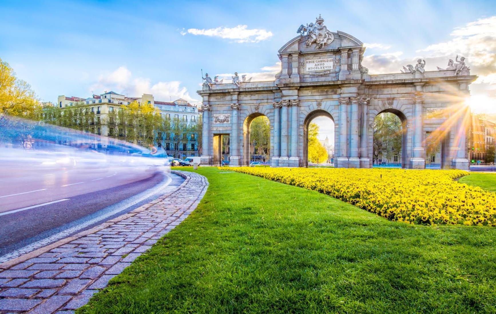 Prado Atocha Apartaments Madrid Exteriör bild